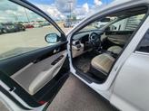 Thumbnail of 2019 Snow White Pearl Kia Sorento