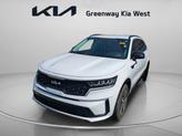 Thumbnail of 2022 Glacial White Pearl Kia Sorento