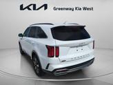 Thumbnail of 2022 Glacial White Pearl Kia Sorento