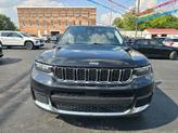 Thumbnail of 2023 Diamond Black Jeep Grand Cherokee L