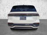 Thumbnail of 2024 White Platinum Metallic Tri-Coat Lincoln Nautilus