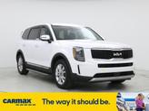 Photo of 2022 White Kia Telluride