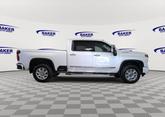 Thumbnail of 2024 Iridescent Pearl Tricoat Chevrolet Silverado 2500