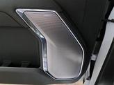 Thumbnail of 2024 Iridescent Pearl Tricoat Chevrolet Silverado 2500