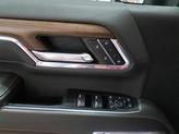 Thumbnail of 2024 Iridescent Pearl Tricoat Chevrolet Silverado 2500