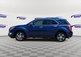 Thumbnail of 2016 Patriot Blue Metallic Chevrolet Equinox