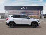 Thumbnail of 2026 Snow White Pearl Kia Seltos