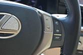 Thumbnail of 2013 White Lexus ES 350