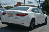 Thumbnail of 2013 White Lexus ES 350