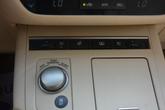 Thumbnail of 2013 White Lexus ES 350