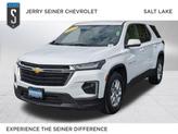 Photo of 2023 Summit White Chevrolet Traverse