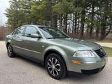 Thumbnail of 2004 Green Volkswagen Passat