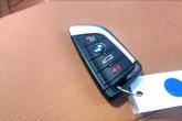 Thumbnail of 2025 Arctic Race Blue Metallic BMW 330