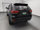 Thumbnail of 2018 Diamond Black Crystal Pearlcoat Jeep Grand Cherokee