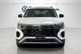 Thumbnail of 2025 Pure White Volkswagen Atlas