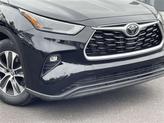 Thumbnail of 2023 Midnight Black Metallic Toyota Highlander