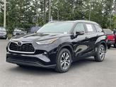 Thumbnail of 2023 Midnight Black Metallic Toyota Highlander
