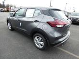 Thumbnail of 2025 Gun Metallic Nissan Kicks