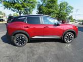 Thumbnail of 2025 Scarlet Ember Tintcoat/Super Black Nissan Kicks