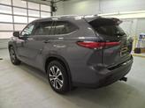 Thumbnail of 2022 Magnetic Gray Metallic Toyota Highlander