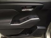 Thumbnail of 2024 Celestial Silver Metallic Toyota Highlander
