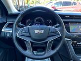 Thumbnail of 2017 Crystal White Tricoat Cadillac XT5