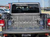 Thumbnail of 2025 Granite Crystal Metallic Clearcoat Jeep Gladiator
