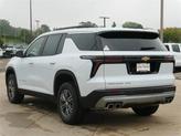 Thumbnail of 2026 Polar White Tricoat Chevrolet Traverse