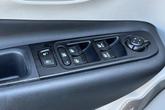 Thumbnail of 2022 Alpine White Clearcoat Jeep Renegade