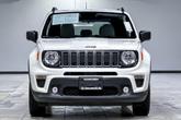 Thumbnail of 2022 Alpine White Clearcoat Jeep Renegade