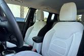 Thumbnail of 2022 Alpine White Clearcoat Jeep Renegade