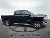 Thumbnail of 2024 Diamond Black Crystal Pearlcoat RAM 2500