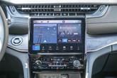 Thumbnail of 2025 Diamond Black Crystal Pearlcoat Jeep Grand Cherokee L