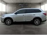 Thumbnail of 2016 Mercury Gray Metallic Mitsubishi Outlander