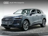 Photo of 2025 Tambora Gray Metallic Audi Q5