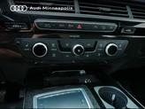 Thumbnail of 2019 Orca Black Metallic Audi Q7