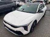 Thumbnail of 2025 Snow White Pearl Kia K4