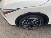 Thumbnail of 2025 Snow White Pearl Kia K4