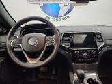 Thumbnail of 2021 Velvet Red Pearlcoat Jeep Grand Cherokee