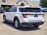 Thumbnail of 2025 Star White Ford Explorer