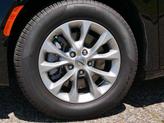 Thumbnail of 2025 Diamond Black Crystal Pearlcoat Chrysler Pacifica