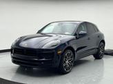 Photo of 2022 Night Blue Porsche Macan