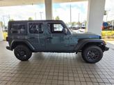Thumbnail of 2025 Anvil Clearcoat Jeep Wrangler