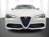 2022 Alfa Romeo Giulia Base
