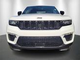 Thumbnail of 2025 Bright White Clearcoat Jeep Grand Cherokee