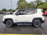Thumbnail of 2023 Alpine White Clearcoat Jeep Renegade