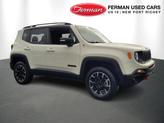 Photo of 2023 Alpine White Clearcoat Jeep Renegade