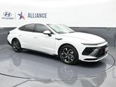 Thumbnail of 2025 White Hyundai SONATA