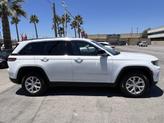 Thumbnail of 2022 Bright White Clearcoat Jeep Grand Cherokee