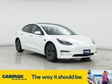 Photo of 2022 White Tesla Model 3